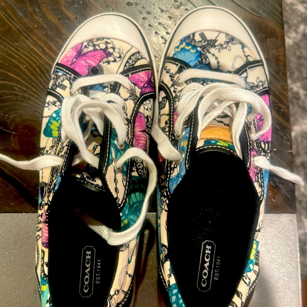 Coach athletic shoes
